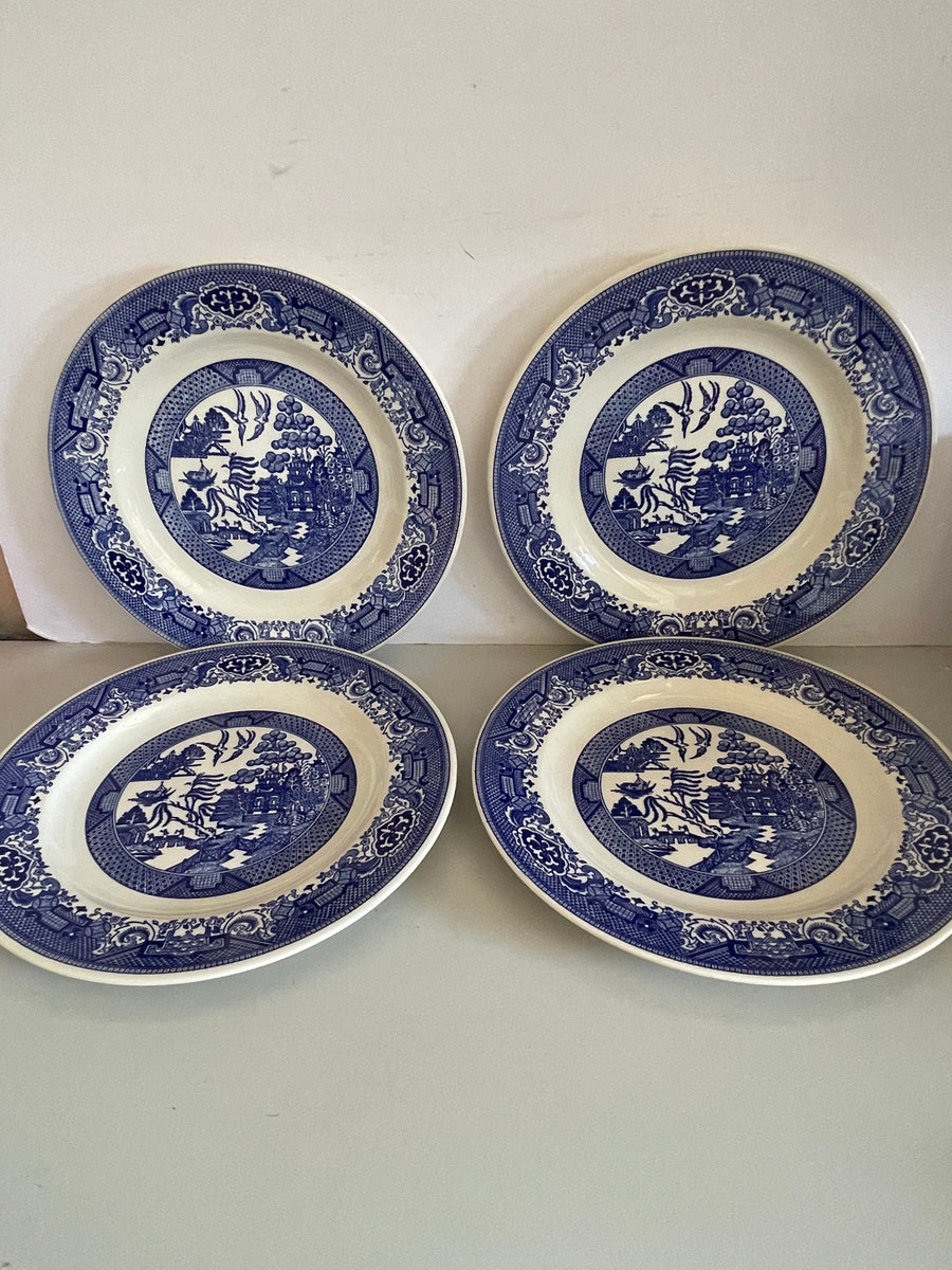 Blue Willow Dinner Plates, Ironstone - Pair – The House of Hanbury