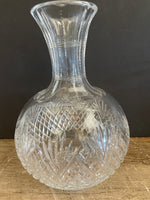 (L) <€€ Single Vintage Pressed Crystal Vase Water Carafe Decanter 8.25” H