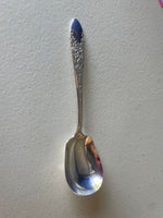 <€€ Vintage Flatware 1937 Rose and Leaf National Silver Company A-1 Silverplate Stainless