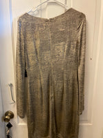 New Womens Juniors Size 2 Gold Shimmer Long Sleeve Dress by Vince Camuto Gold Neck Accent