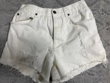 +* Womens/Juniors Sz 4 27” Waist Jones New York Jeans White Shorts Stretch  Distressed