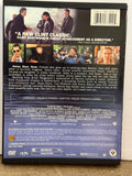 +* DVD Sean Penn & Tim Robbins in Mystic River Thriller