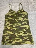 +* Womens Juniors Medium (sz 7-9) Camp Green No Boundaries Cami Tank Top Cotton/Poly