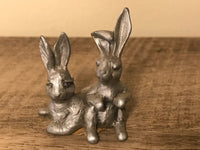 <€€* Hudson Pewter Noah's Ark Collection Pair Bunny RABBITS Retired #2521 1982