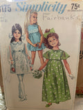 + Vintage GIRLS Size 6 FLOWERGIRL Dress in 2 Lengths SIMPLICITY 8175 1969