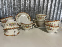 <€€ Vintage 1940s Diamond China ROSLYN Floral Pattern Set/8 Tea Cup & Saucers Japan Gold Rim