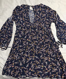 +* Womens Juniors American Eagle Dress Medium Slit Open Long Sleeves Navy Blue Print