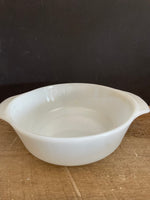 <€€ Vintage ANCHOR HOCKING Fire King 1 QT Casserole Dish White Blue Cornflower # 436