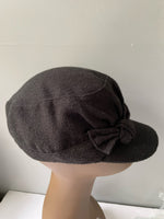 Womens/Juniors Black Winter Hat Cap with Side Bow & Bill by D&Y One Size Wool Like 100% Acrylic