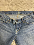 +* The Diva Old Navy Womens/Juniors Blue Jeans Size 2 Short Boot Cut Flare (paint splatter)