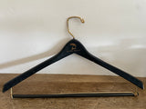 +^ NEIMAN MARCUS Suit Black Wood 17” HANGER
Suit Coat Jacket Trousers Pants Wishbone Batts USA