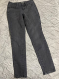 +* Womens/Juniors Size 2 26” Waist Short Universal Thread Black Jeans High Rise Jeggings Skinny Stretch