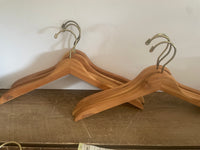 Wood HANGERS Set/6 17” Natural Look Jacket/Dress/Shirt
