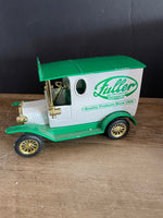 a* New Vintage Fuller Hartford D461 Green and White Delivery Truck Bank w/ Key, original box