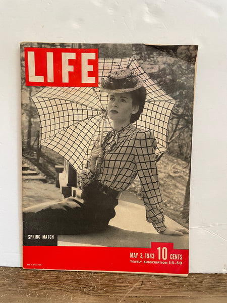 + Vintage LIFE MAGAZINE Spring Match May 3, 1943 Ephemera