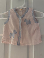 € Vintage Infant Baby Girl Light Pink & Blue Sleeveless Top with Dog Appliqués