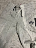 +* Blemished Mens Medium NIKE AIR Grey Joggers Sweatpants Basketball Warm Up Pants Activeware Pockets