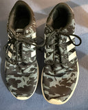 +* Women’s Adidas Cloudfoam Sneakers Tennis Shoes Black & White Lace Up Sz 6 USA 4.5 UK