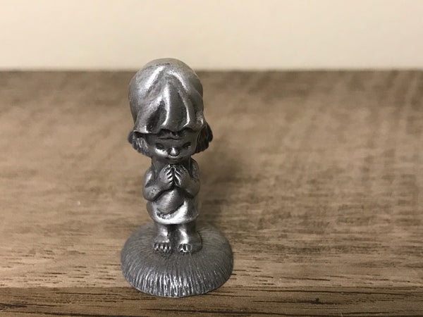 <€€* Vintage Hallmark Little Gallery Fine Pewter Girl Angel w/ Wings 1975 Miniatures