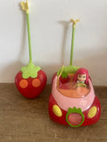 + Vintage STRAWBERRY SHORTCAKE Figurine & Remote Control Convertible Car 2009 Hasbro