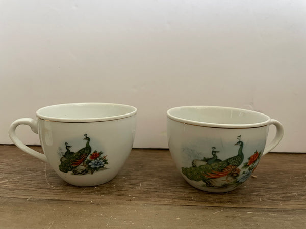 Pair Vintage Chinese Craftsmen Soo Chow Tea Cups Peacocks Porcelain Gold Rim Set of 2
