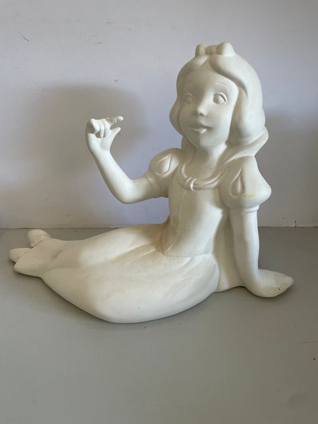 a* Vintage Plaster of Paris Figurine Disney Snow White Ready to Paint or Glaze 14.5” L