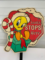 a** Vintage “Santa Stops Here” 34” H Yard Sign Tweety Bird Plastic 1998 Yard Stake
