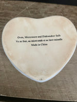 ~€ Set/6 White Ramekin Bakeware Heart Shape Soufflé Short 2.25” H x 4.25” Diam Valentine’s