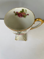 (L) <€€ Vintage Ceramic 3” Mini Cup Gold Gilt Hand Painted China