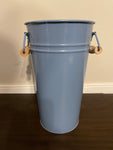 <€€ Country Blue Galvanized Tin Planter Wood Handles Country Farmhouse