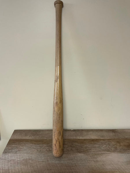 henry aaron baseball bat