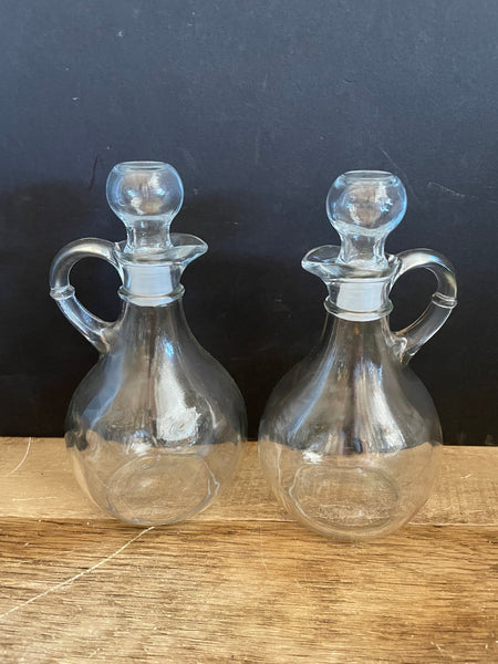 a** Pair/Set of 2 Clear Glass Vinegar Oil Cruet Jars Dispensers Bottles with Lids