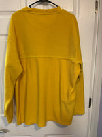 € Mens XLarge Preswick & Moore Bright Golden Yellow V-Neck Fleece Sweatshirt