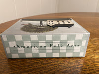 *Vintage Empty Notecard Flip Lid Box Warren Kimble Folk Art “House with Flag” Raised House
