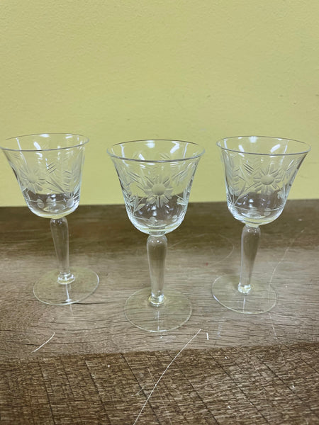*Vintage Set/3 Clear Etched Cordials Crystal Wine Goblet Barware Glasses 4.25” Starburst