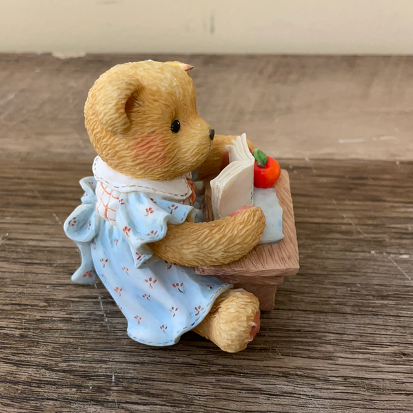 Vintage 1996 Cherished Teddies LINDA