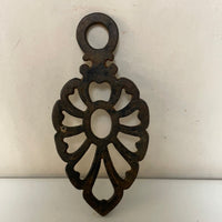 a** Vintage Black Cast Iron Trivet Hot Plate Dew Drop Footed Japan