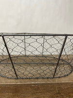 <€€ Large Oval Chicken Wire Gathering Basket w/ Handles Linen Burlap Lace Liner