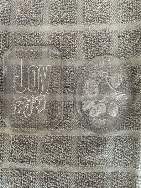 a** Set of 2 Vintage Clear Acrylic Ornaments Hanging 1986 Oval Dove & JOY Embossed