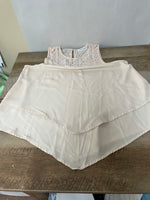 Womens Juniors MONTEAU Large Beige Lace Flowing Hi Lo Sleeveless Top Blouse