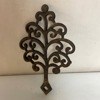 a** Vintage Pair/Set of 2 Black Cast Iron Trivet “Family Tree” Pattern