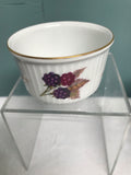 ^ Vintage BAKEWARE Royal Worcester Evesham 2-1/2 Qt Covered Casserole and 3 Ramekin Souffle Dishes