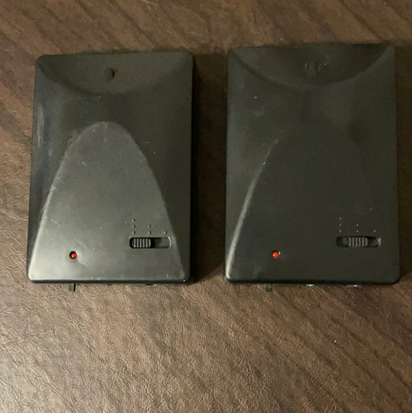 a* Pair/Set of 2 LumiSource Boom Chair Wireless Transmitter BM-1 Untested