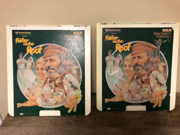 *United Artists CED VideoDisc FIDDLER ON THE ROOF Part 1 & 2 Topol Dual Discs