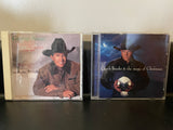 a** Lot/3 Vintage Country Christmas Music CDs George Strait Garth Brooks and The Judds in Cases