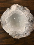 €€ Geode Crystal Quartz Natural 685g