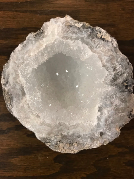 Geode Crystal Quartz Natural 685g