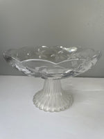 V€€ Vintage Clear Frosted Pressed Cut Glass Bowl Flowers & Grapes Pedestal  Scalloped Edge