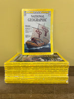 € Vintage National Geographic Magazines Lot of 12 All Months 1977 January-December