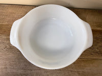<€€ Vintage ANCHOR HOCKING Fire King 1 QT Casserole Dish White Blue Cornflower # 436